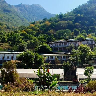 Kalindi Nature Resort Lakhamandal Myani Extérieur photo