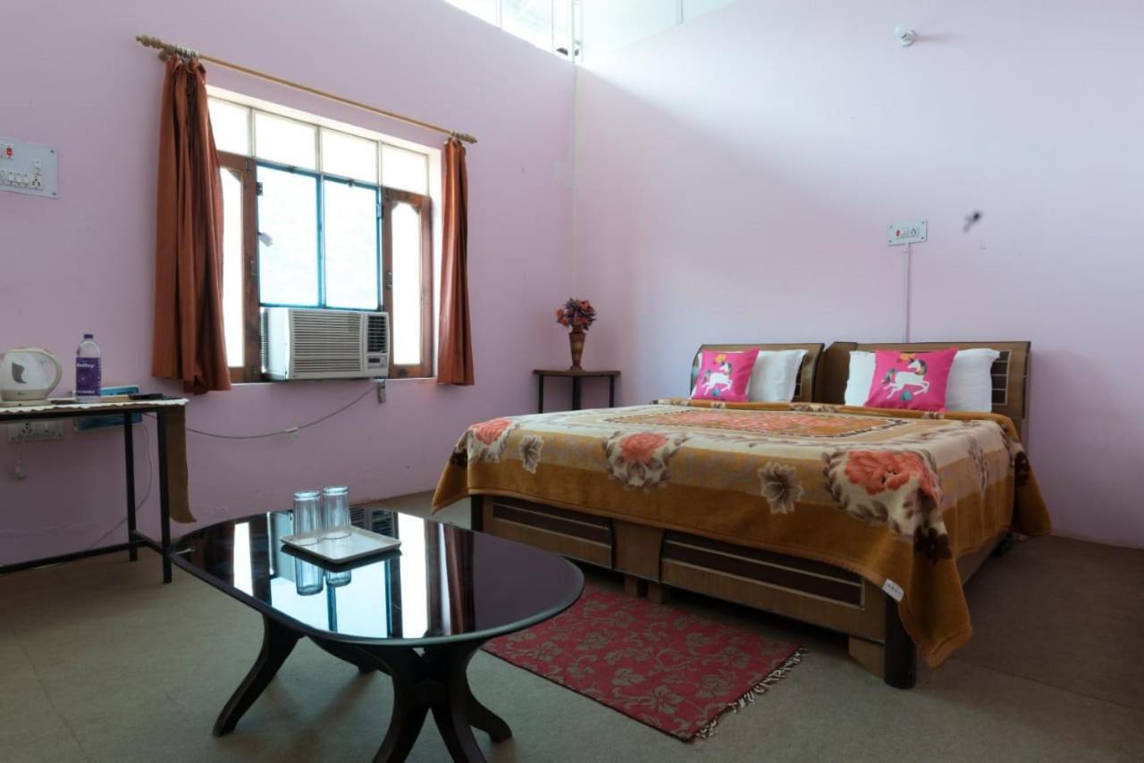 Kalindi Nature Resort Lakhamandal Myani Extérieur photo